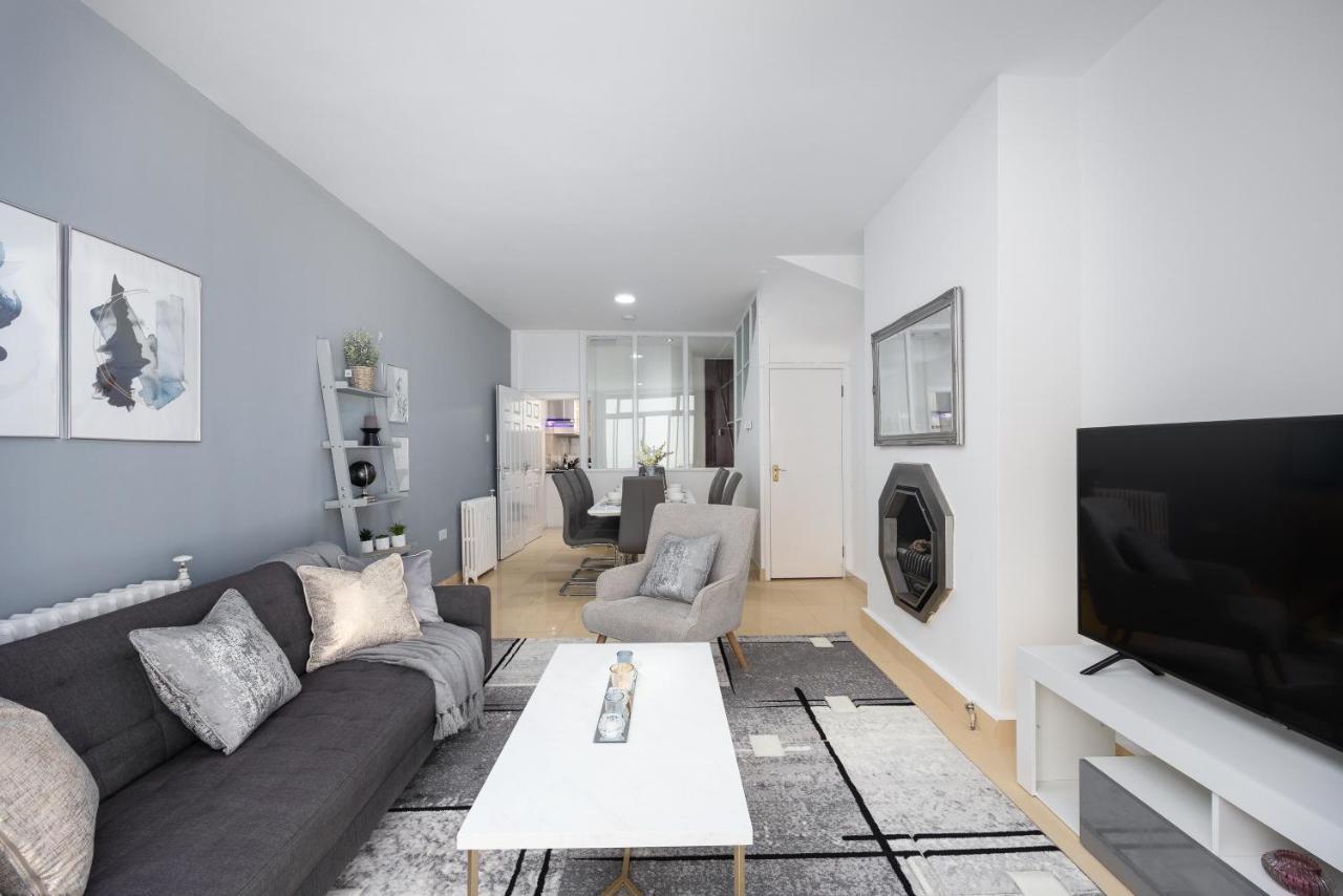Spacious 4 Bedroom House Next To Kensington Palace Londra Exterior foto