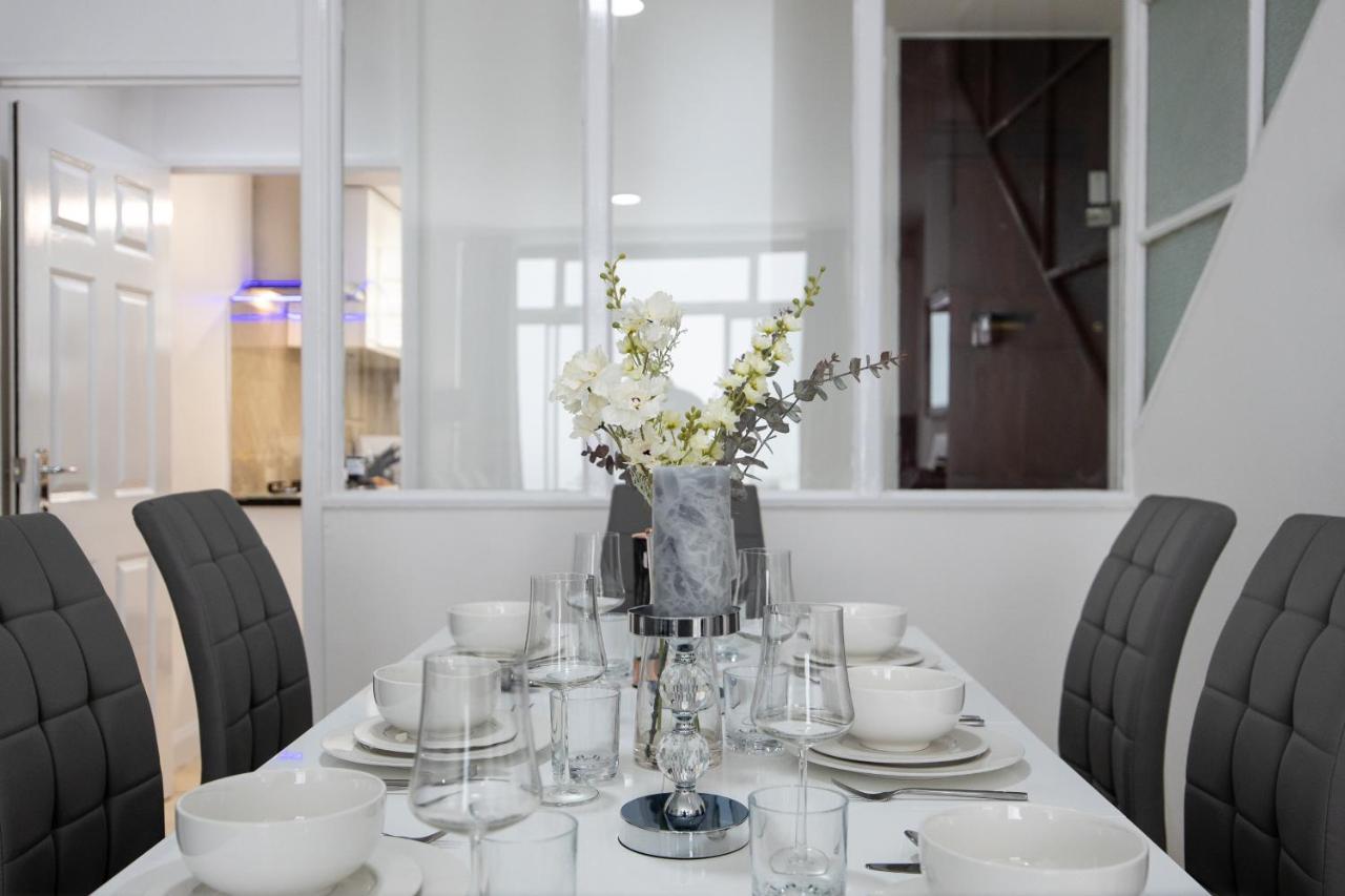 Spacious 4 Bedroom House Next To Kensington Palace Londra Exterior foto