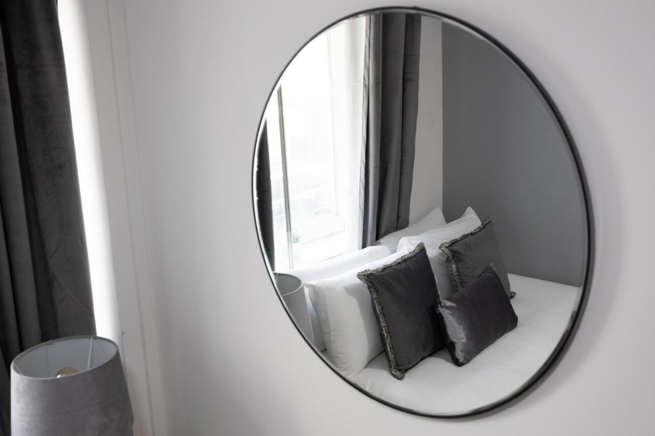 Spacious 4 Bedroom House Next To Kensington Palace Londra Exterior foto