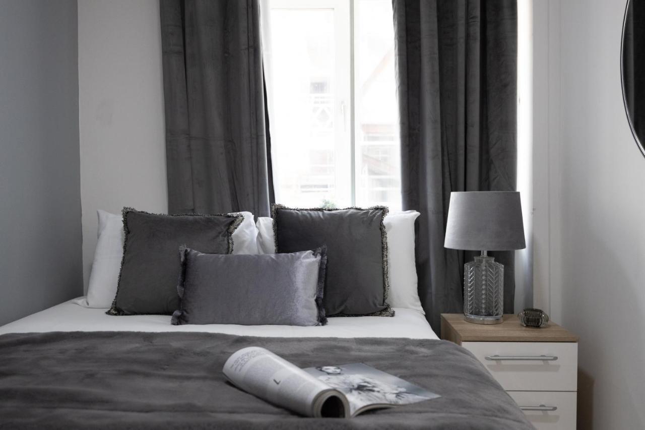 Spacious 4 Bedroom House Next To Kensington Palace Londra Exterior foto