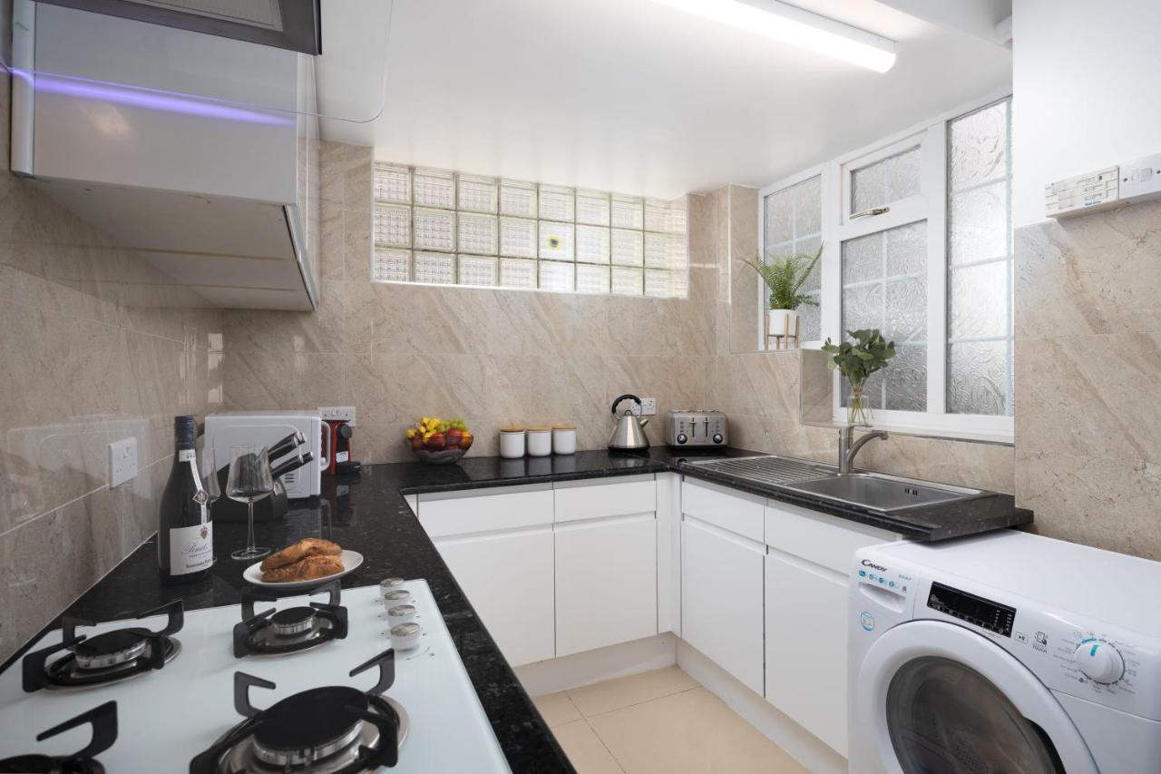 Spacious 4 Bedroom House Next To Kensington Palace Londra Exterior foto